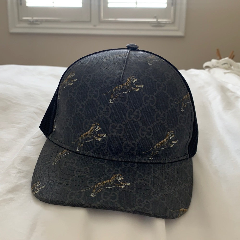 Gucci hat